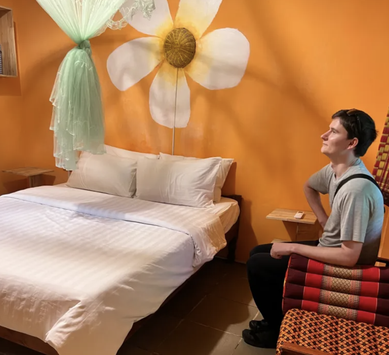 Day 1 in Cambodia: Jungle Hotels, Street Food, and the Buzz of Pub Street